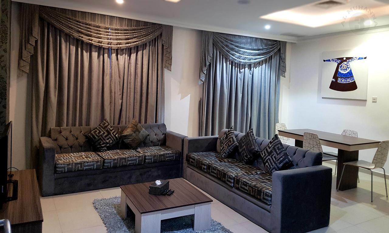 Al Muhanna Plaza Luxury Apartments Kuwait City Eksteriør bilde