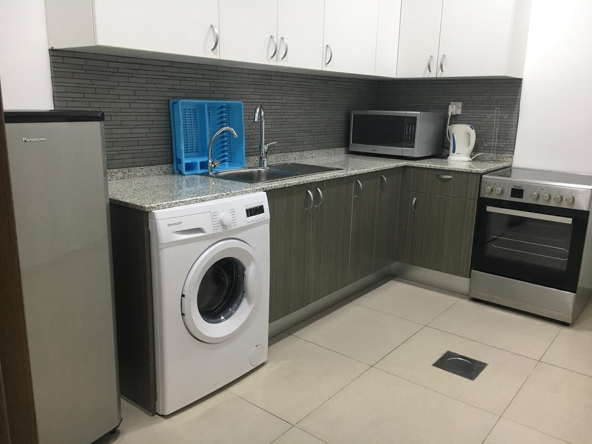 Al Muhanna Plaza Luxury Apartments Kuwait City Eksteriør bilde